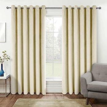Homescapes Thermal 100% Blackout Cream Velvet Curtains, 66 x 72