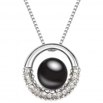 Quadiva E. – Avec Chaîne Perle nhänger décoré avec une perle et cristaux étincelants de Swarovski®