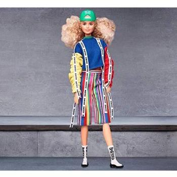 Barbie Signature poupée de collection BMR1959 articulée cheveux blonds