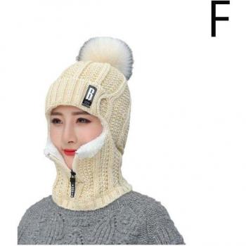 Estilo Veloce: Gorro de Punto y Oreja