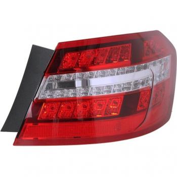 Feu arrière Mercedes E (ULO) – Code 1059004