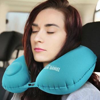 Cojín inflable para avión y coche