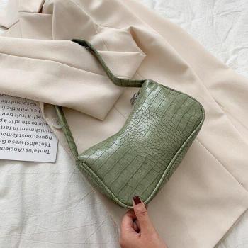 Small Crocodile Pattern Women's Baguette Bag