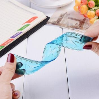 Regla Flexible de 20cm