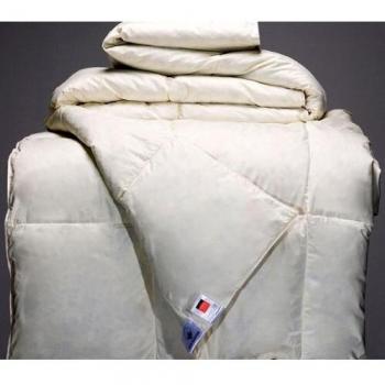 Relleno nórdico Pierre Cardin 105 cm de plumas