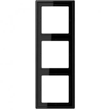 Telaio di copertura 3 scomparti nero Jung LS983SW