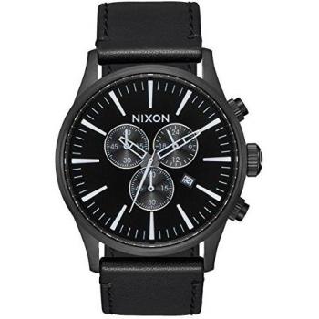 Nixon Sentry Chronometer – Schwarz-Weiß Lederdesign