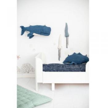 Pack de 4 peluches decorativos para pared Crochetts: Beluga azul oscuro, Raya azul oscuro y dos pulpos