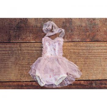 Baby Girl Photography Outfit with Lace Hat and Romper Set