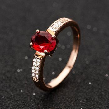 Joyas Ovaladas de Oro Rosa y Piedra Roja