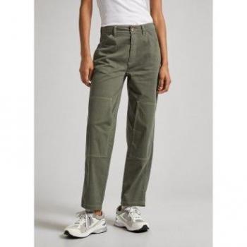 Pantalón Verde Patches en Forma Recta – Modelo 2024