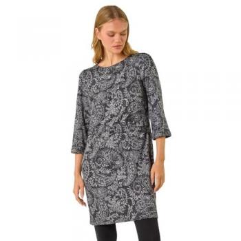 Robe Roman Gris avec Détails de Boutons Paisley