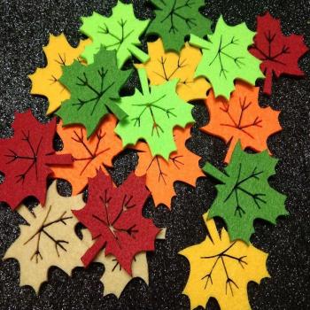 40pcs DIY Felt Maple Leaf Decorations in 6 Bright Colors