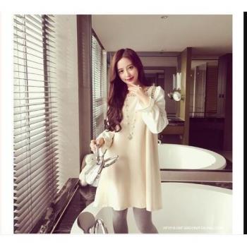 Loose A-Line Maternity Dress with Chiffon Sleeves