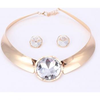 Conjunto de Collar y Pendientes 6 Colores