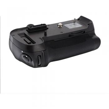 Meike MK-D7000 Vertical Grip for Nikon D7000 DSLR Camera