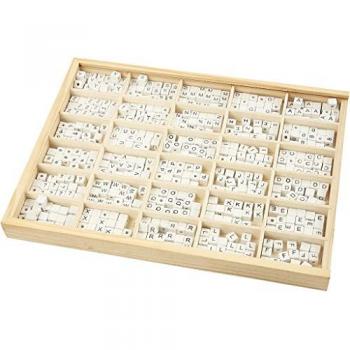 Weiße Holzbuchstabenperlen A-Z, 750 Stück