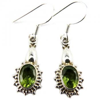 Heavenly Peridot Silver Earrings – 18×9 mm Green