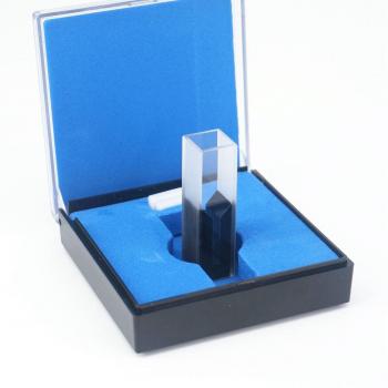 300ul Sub-Micro Quartz Cuvette Cell with Black Walls