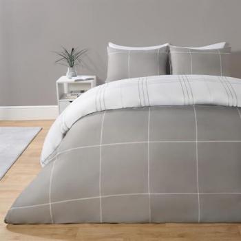 Geo Pattern Reversible Duvet Cover Set with Pillowcases