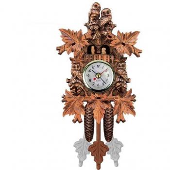 Klassische Pendeluhr für das neue Zuhause