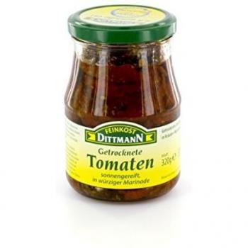 Getrocknete Tomaten in aromatischer Marinade