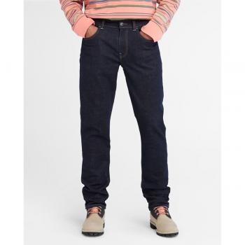 Herrenjeans Sandown von Timberland, schmal geschnitten in Dunkelblau