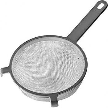 Passoire blanche synthétique de 18 cm