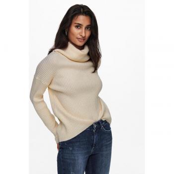 Pull en maille blanche col bénitier