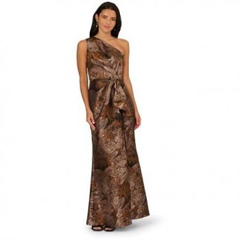 Adrianna Papell – Robe de soirée en jacquard brun, épaule décolletée