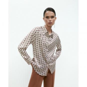 Top de Seda con Mangas Largas y Corte Elegante