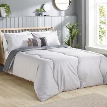 Elegant Embossed Waffle Coverless Comfort 4.5 Tog Duvet – Queen