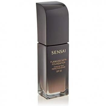SENSAI Flawless Satin Foundation in Sand Beige (30 ml)