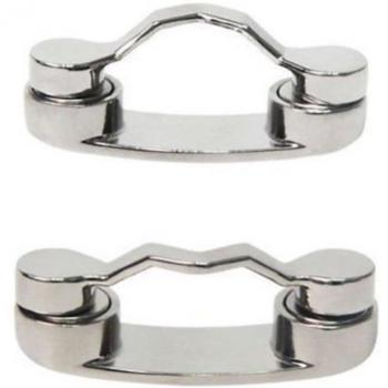 Multi-Use Magnetic Hook for Clothing and Accessories
