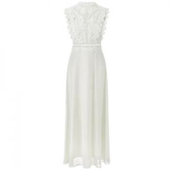 Apart Abendkleid mit transparenten Details
