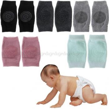Krabbelhilfe für Babys mit Knieschutz