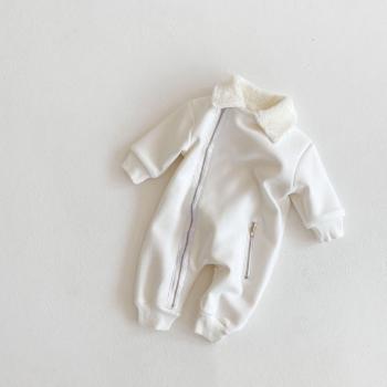 Costume d'hiver pour bébé