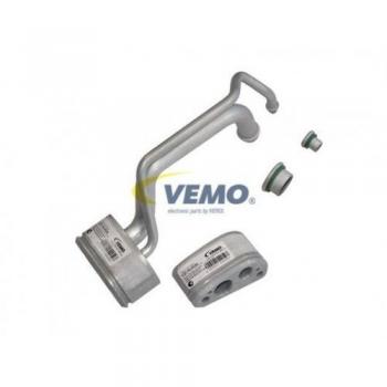 Dual‑Pressure A/C Hose for BMW 5 (1995‑2004)