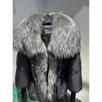 Doudoune De Luxe En Fourrure De Renard Blanc