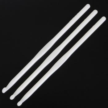 6mm Pure White Plastic Handle Crochet Hook