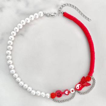 Collar de arcilla con mariposa rosa, cadena de perlas de estilo surfista, joyería Y2K