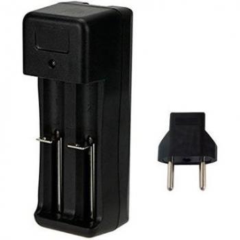 Cargador Portátil 18650 con Módulo Linterna y Powerbank