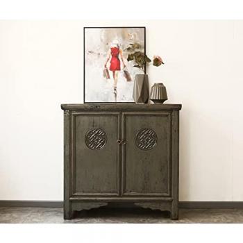 Vintage Holzschrank im orientalischen Stil