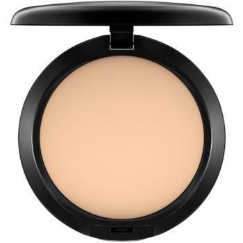 Puderfoundation 15 GR C3 von MAC Studio Fix Plus Powder in Beige