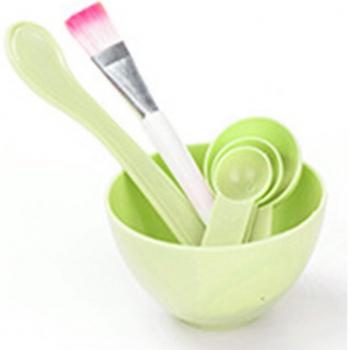 Facial Mask Mixing Kit with Bowl, Brush, and Measuring Spoon