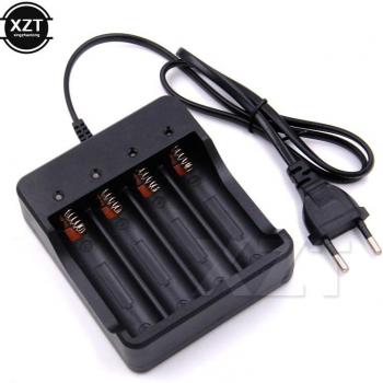 BatteryHub 18650 4‑Port – Iluminación Indicadora
