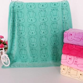 Serviette multifonctionnelle pour bébé