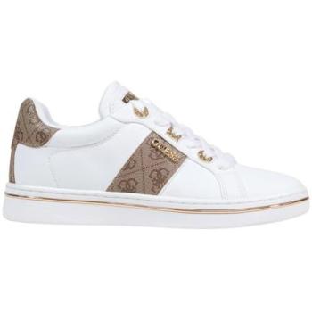 Guess Stew Trainers in White – Women's 7