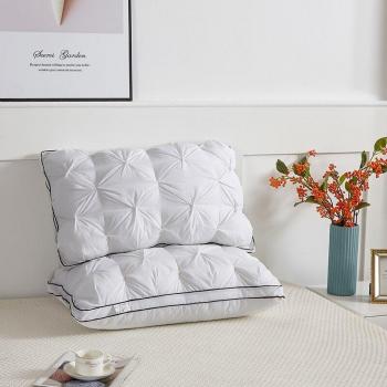 Almohada Floral Acolchada 48x74