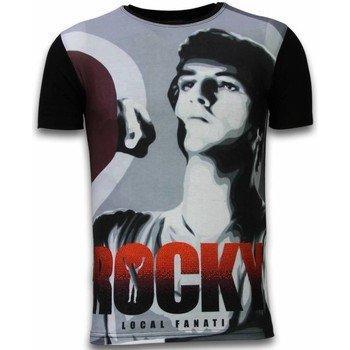 Rocky Balboa Digitaal Rhinestone T-shirt, verkrijgbaar via Local Fanatic